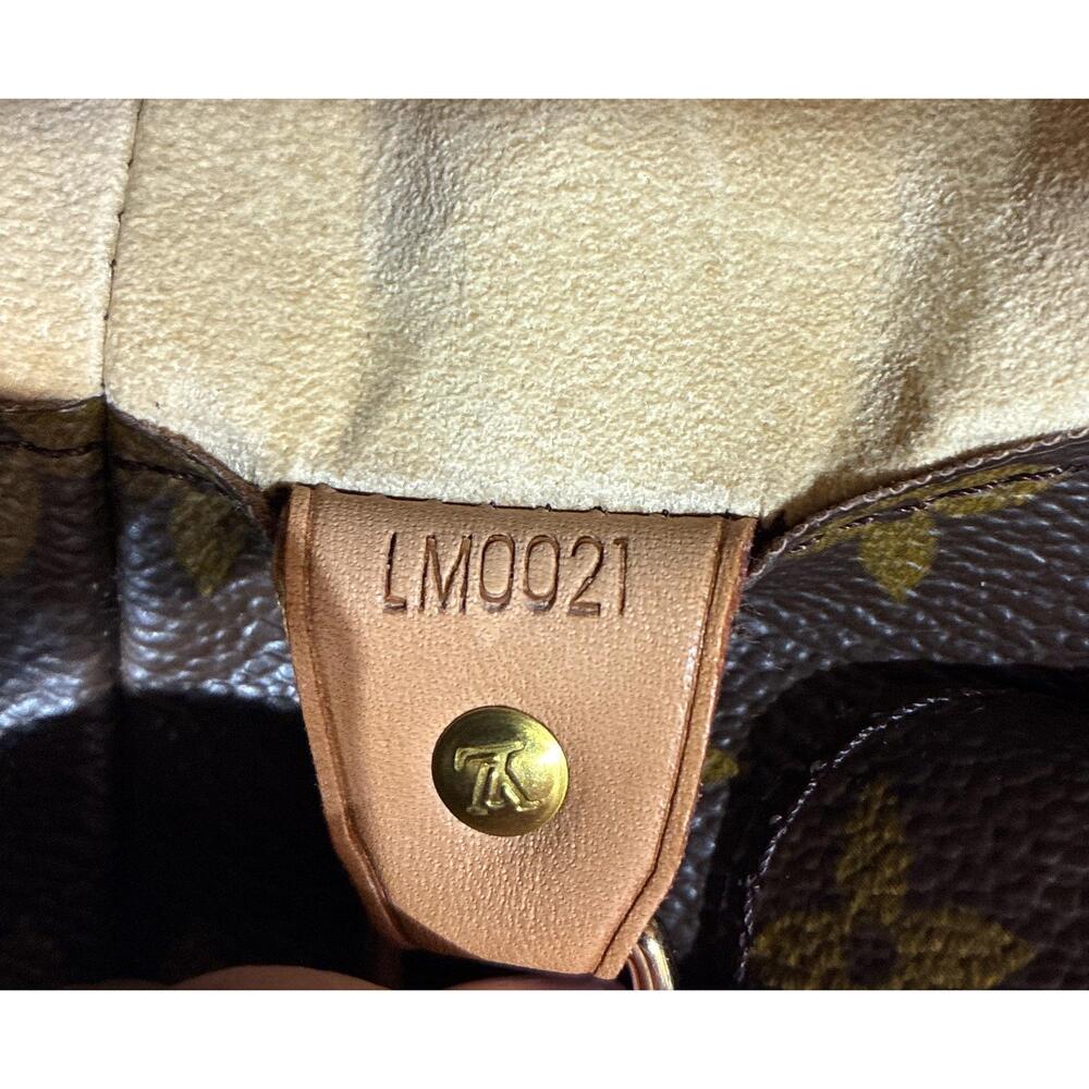 Louis Vuitton Luco Handbag Canvas #242758L11B - Picture 9 of 9